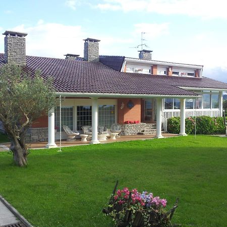 El Tejado De Santa Ana Guest House Barrika ภายนอก รูปภาพ