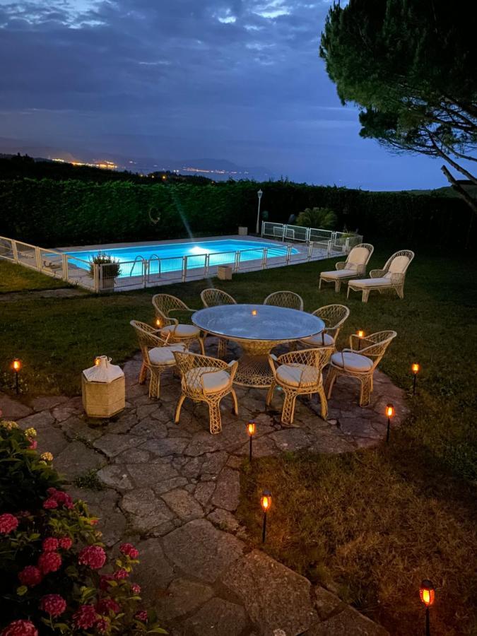 El Tejado De Santa Ana Guest House Barrika ภายนอก รูปภาพ