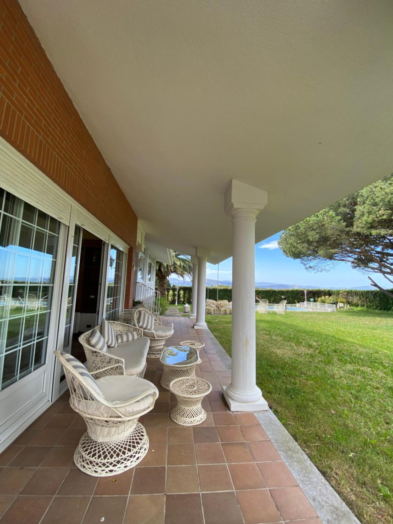 El Tejado De Santa Ana Guest House Barrika ภายนอก รูปภาพ