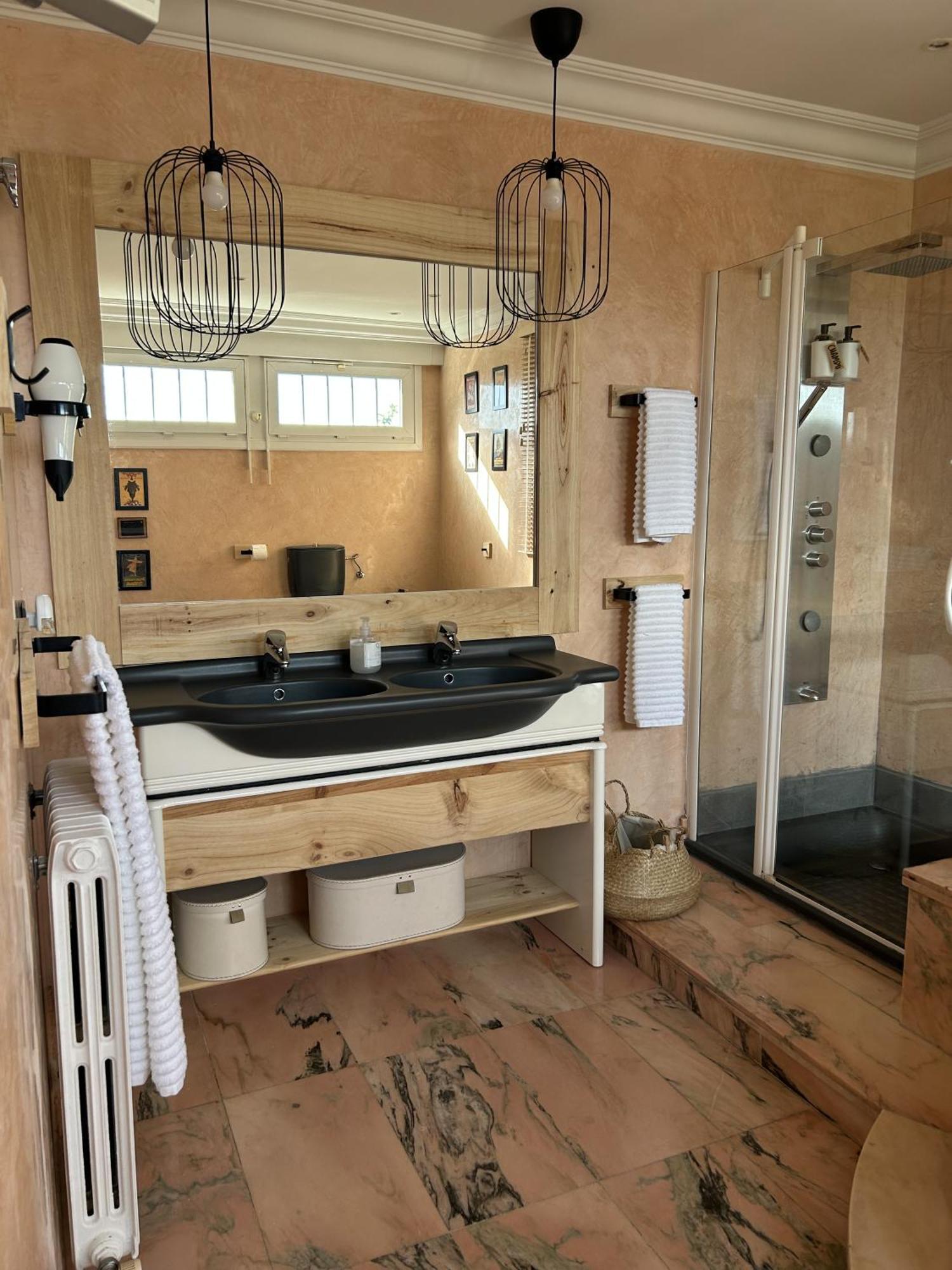 El Tejado De Santa Ana Guest House Barrika ห้อง รูปภาพ